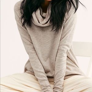 FREE PEOPLE beach cocoon cowl neck pullover/tunic